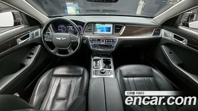 Genesis G80 2017 thumb 10