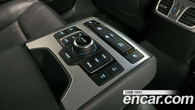 Genesis G80 2017 thumb 7