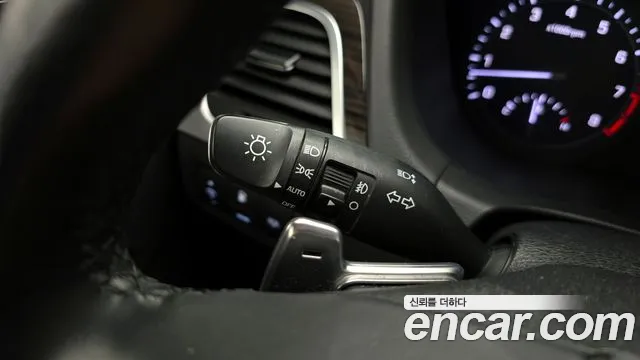 Genesis G80 2017 thumb 4