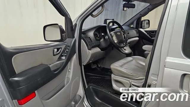Hyundai Staria 2014 thumb 2