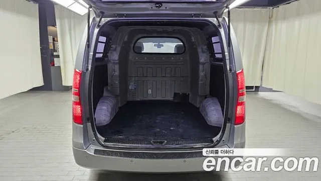 Hyundai Staria 2014 thumb 11
