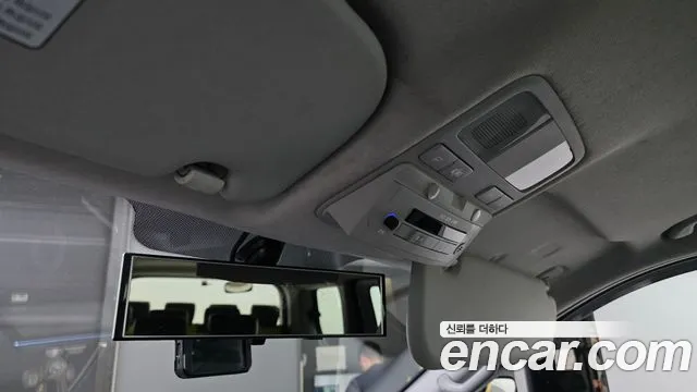 Hyundai Staria 2018 thumb 9