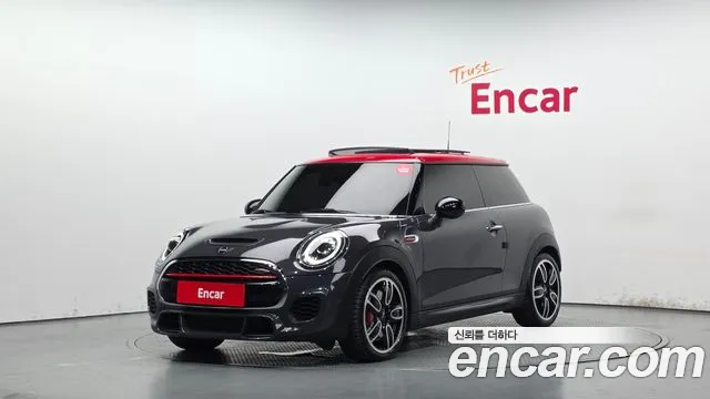Mini Cooper S 2019 thumb 11