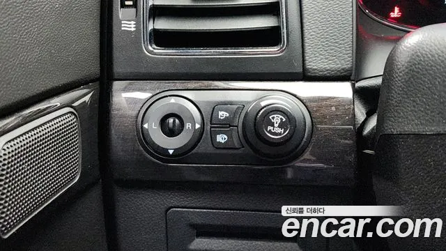 Chevrolet Captiva 2015 thumb 8