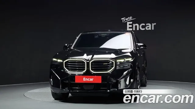 BMW XM 2024 thumb 2