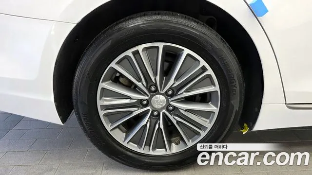 Hyundai Grandeur 2018 thumb 2