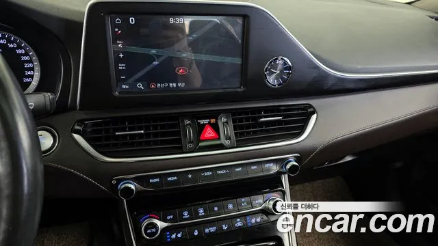 Hyundai Grandeur 2018 thumb 7