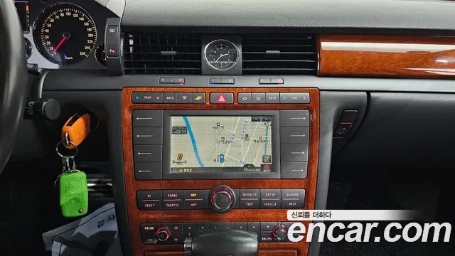 Volkswagen Phaeton 2009 thumb 6