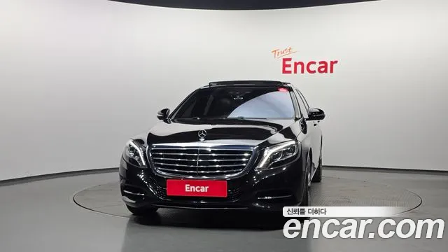 Mercedes-Benz S-Class 2015 thumb 4