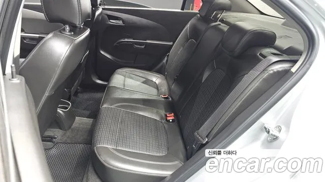 Chevrolet Aveo 2016 thumb 4