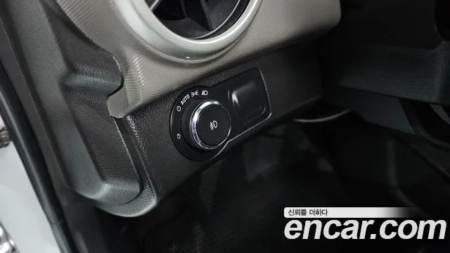 Chevrolet Aveo 2016 thumb 6