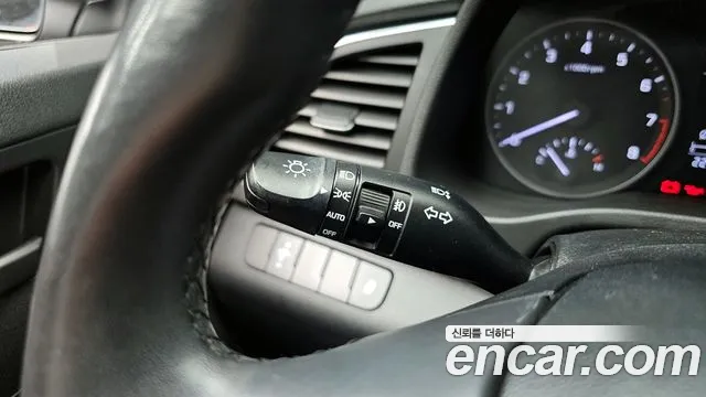 Hyundai AD 2017 thumb 2