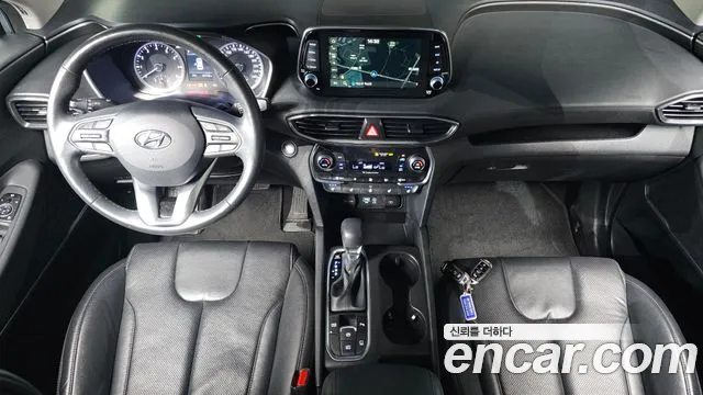 Hyundai Santa Fe 2018 thumb 9
