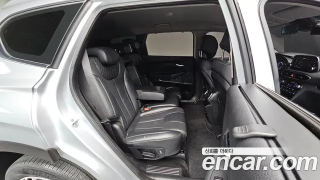 Hyundai Santa Fe 2018 thumb 10