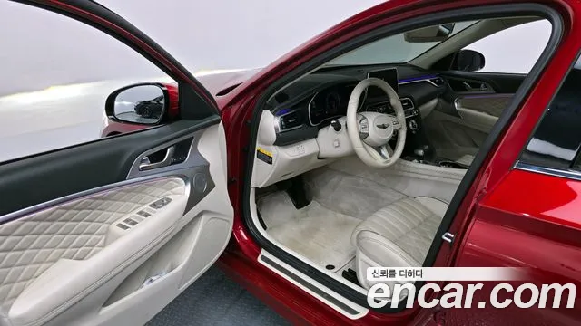 Genesis G70 2018 thumb 4