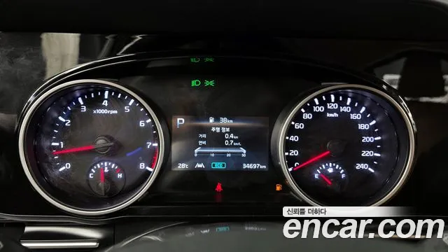 Kia Carnival 2022 thumb 5