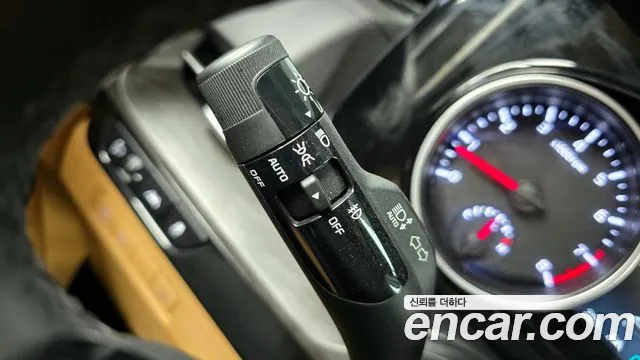 Kia Carnival 2022 thumb 12