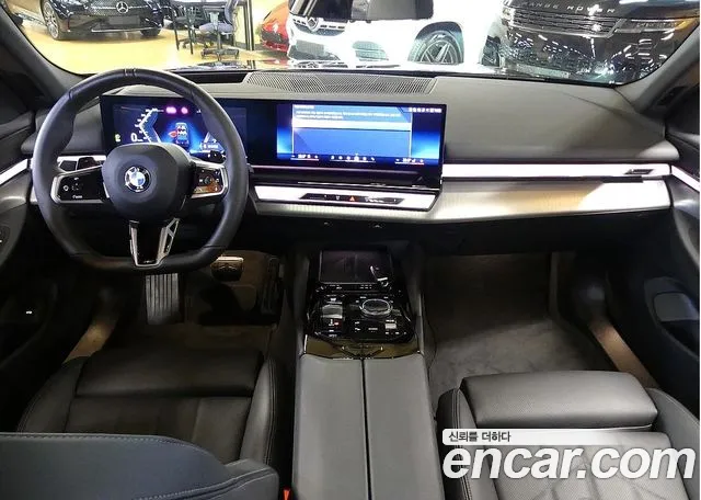 BMW 5 серии 2024 thumb 2