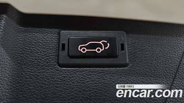 KGM Korando 2019 thumb 11