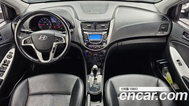 Hyundai Accent 2013 thumb 7