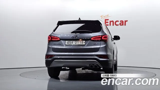 Hyundai Santafe 2016 thumb 11