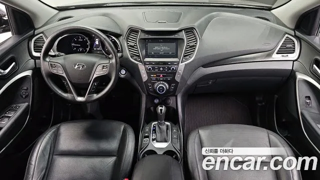 Hyundai Santafe 2016 thumb 4