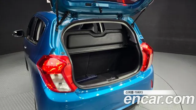 Chevrolet Spark 2018 thumb 3