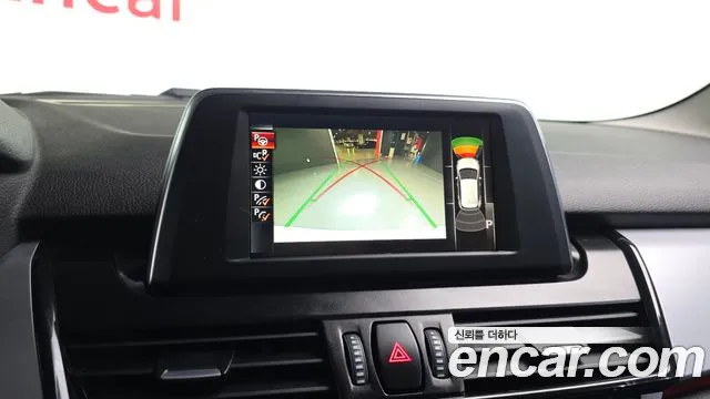 BMW 2 серии Active Tourer 2016 thumb 7