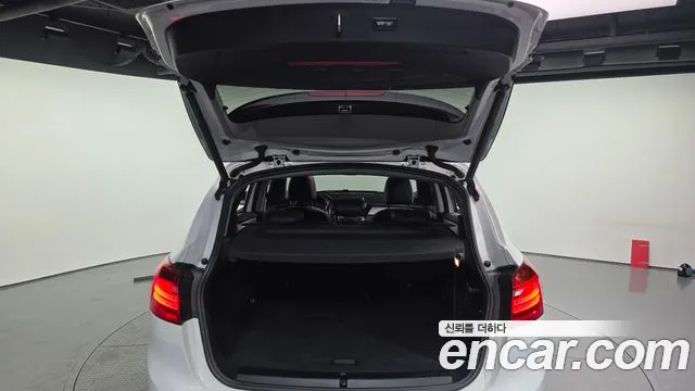BMW 2 серии Active Tourer 2016 thumb 10