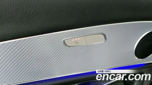 Mercedes-Benz E-Class 2019 thumb 8