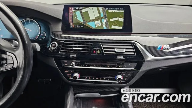 BMW 5 серии 2018 thumb 6