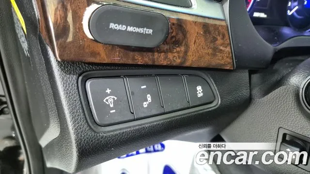 Hyundai Aslan 2016 thumb 12