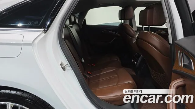 Audi A6 2015 thumb 11