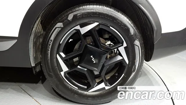 Kia Sportage 2025 thumb 5