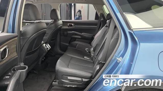 Kia Sorento 2021 thumb 10