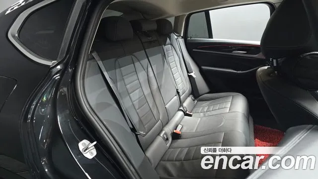 BMW X4 2021 thumb 9