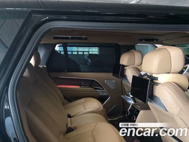 Land Rover Range Rover 2024 thumb 2