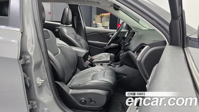 Jeep Cherokee 2021 thumb 10
