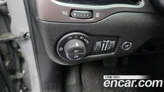 Jeep Cherokee 2021 thumb 9