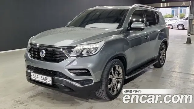 KGM Rexton 2017 thumb 8