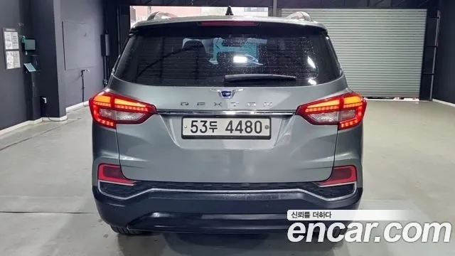 KGM Rexton 2017 thumb 5
