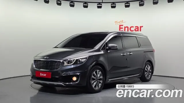 Kia Carnival 2016 thumb 4