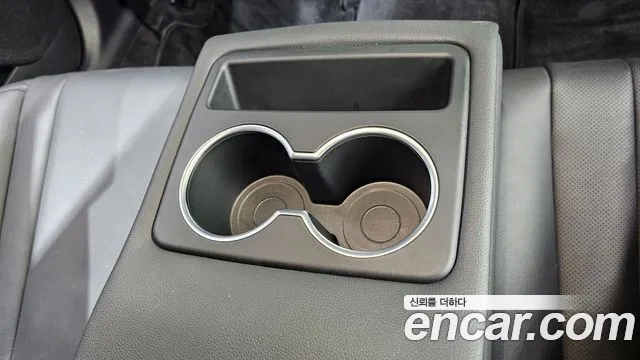 Hyundai Grandeur 2023 thumb 10