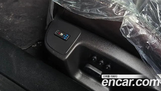 Renault SM7 2015 thumb 8
