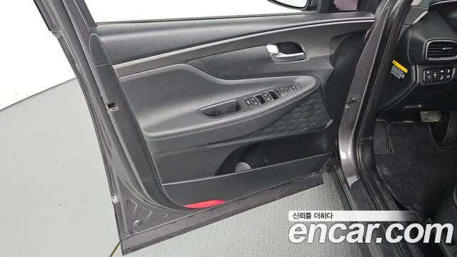 Hyundai Santa Fe 2019 thumb 10
