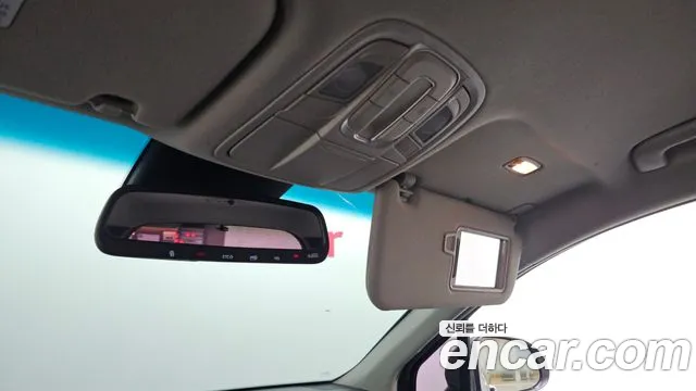 Hyundai Santa Fe 2019 thumb 4