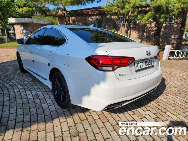 Hyundai Aslan 2015 thumb 9