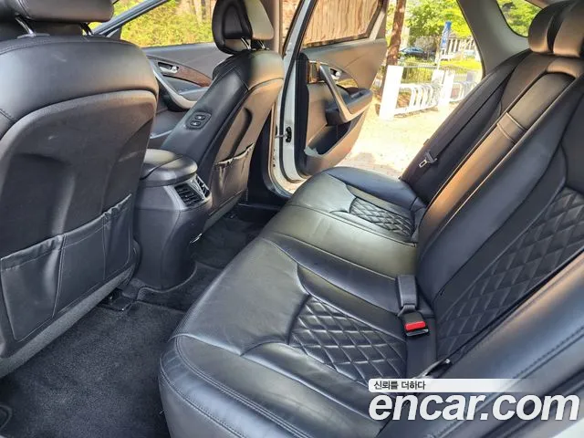 Hyundai Aslan 2015 thumb 3