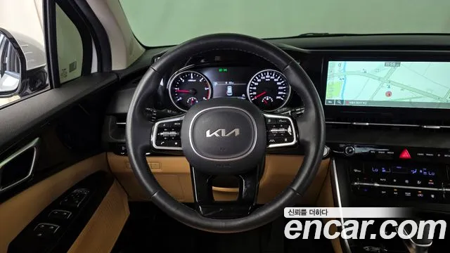 Kia Carnival 2023 thumb 12