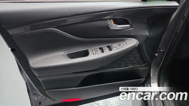 Hyundai Santa Fe 2022 thumb 12